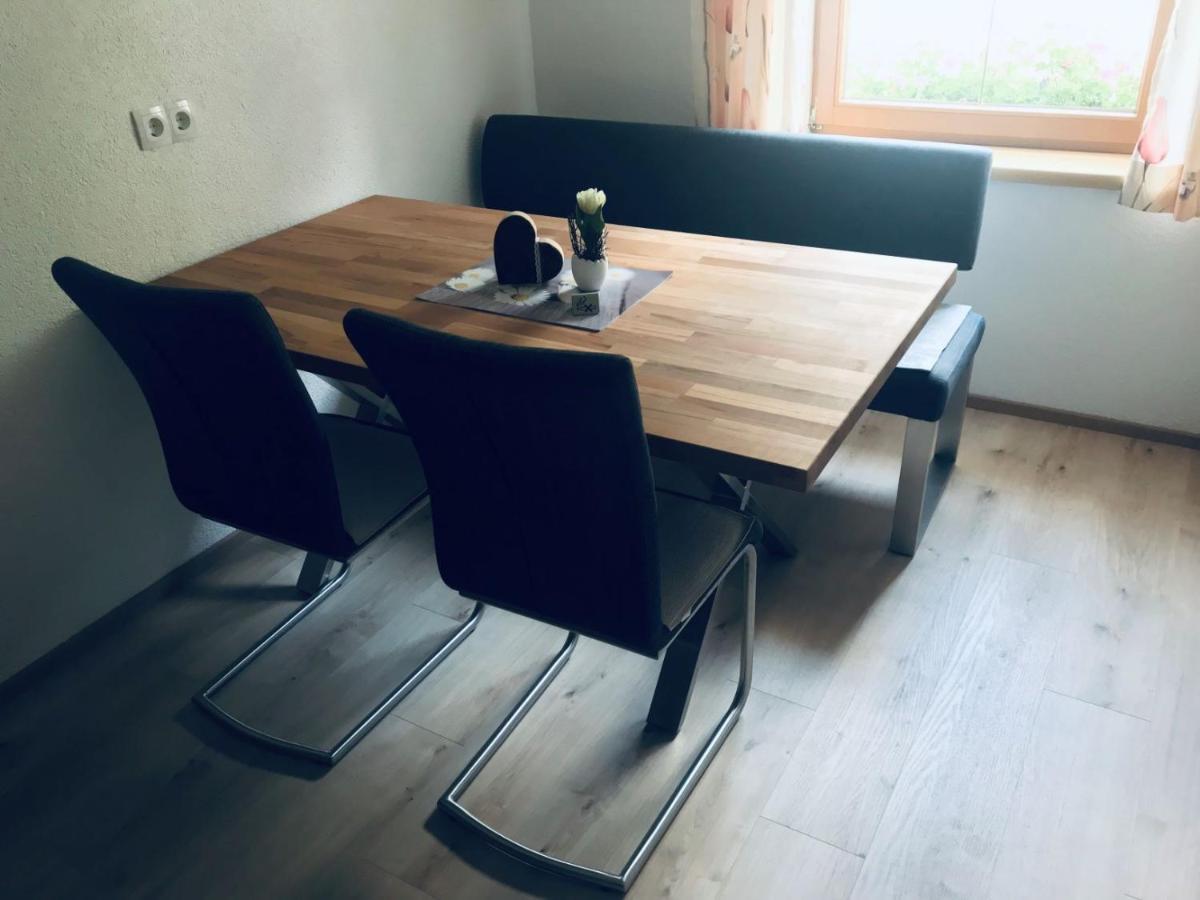 Ferienwohnung Rottensteiner Sybille Inclusiv Sommercard Jerzens Eksteriør bilde